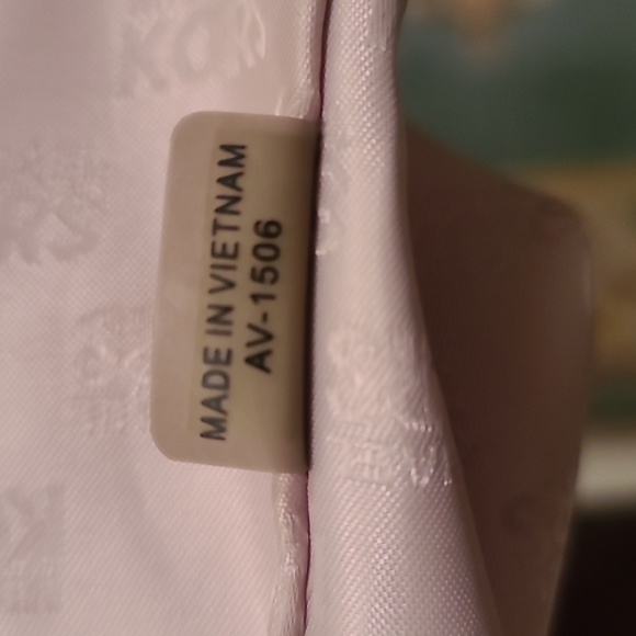 46. Michael Kors Metallic Reddish Brown Tote - Picture 8 of 10